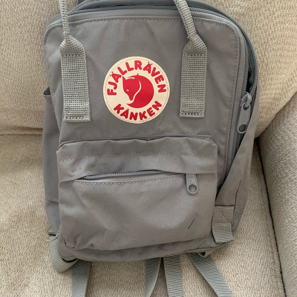 Mini FJALLRAVEN water resistant backpack
